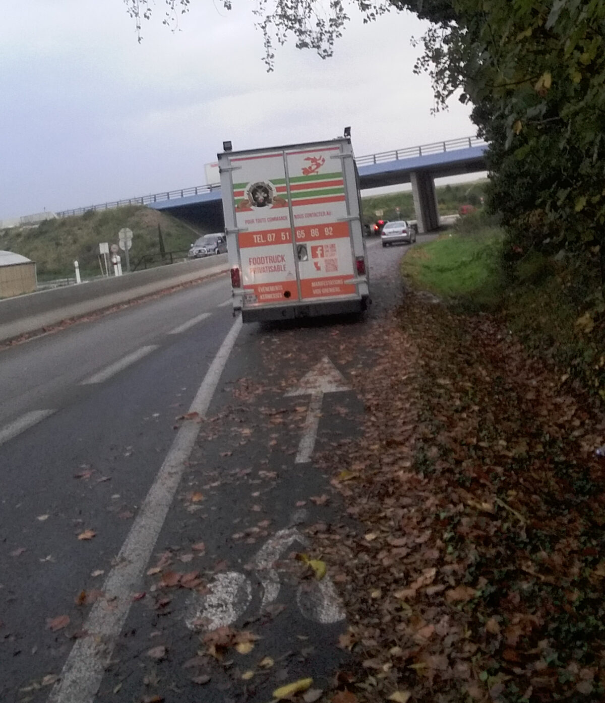 Saint-Estève – Perpignan : Bande cyclable squattée